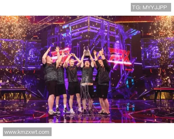 FPX逆袭之路揭秘：冠军杯背后的奋斗与荣耀